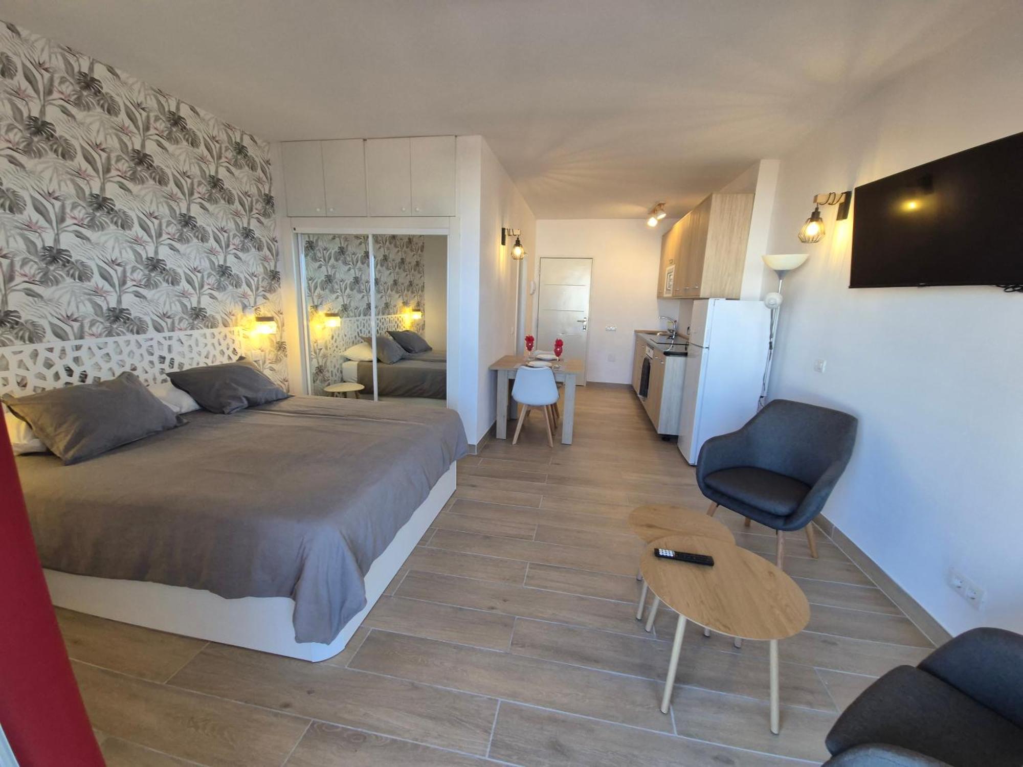 Apartments Paraiso Del Sur Адехе Екстериор снимка